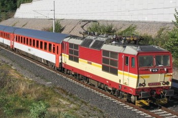 vlak-expres-cc